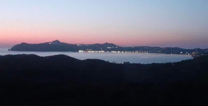 Villa Vigla Zefiría Kültér fotó